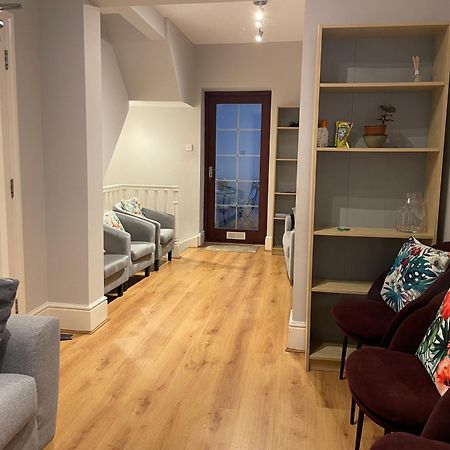 런던 Charming 4 Bed Town House With Roof Terrace 빌라 외부 사진